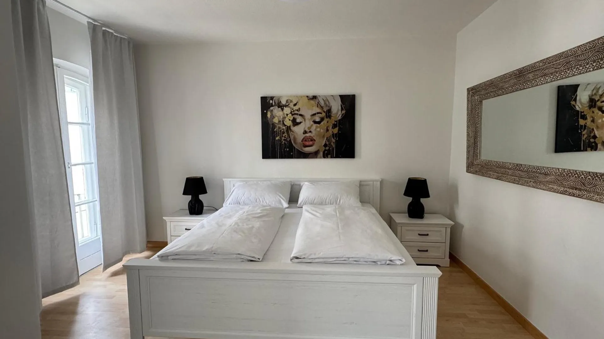 אינגולשטאט Zentrale Altbauwohnung