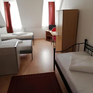 Feldschloessl Bed & Breakfast